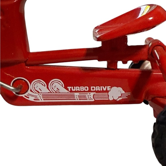 Hallmark 1955 Murray Tractor and Trailer Ornament Die Cast Red Tractor - Picture 5 of 16